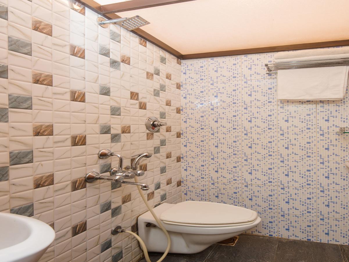Hotel Shubham Панвел Екстер'єр фото
